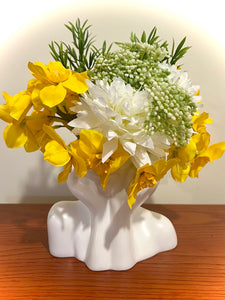 Beautiful Lady white, yellow flower