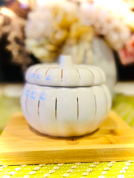 White and Gold Pumpkin Candle